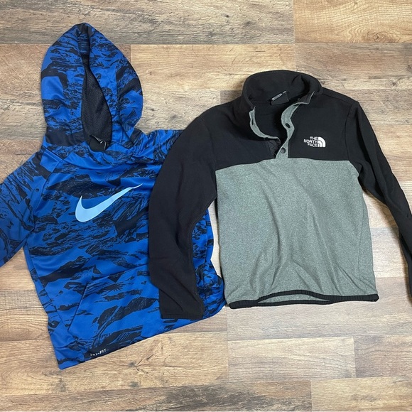 The North Face Other - The North Face Black and Gray Kids Jacket